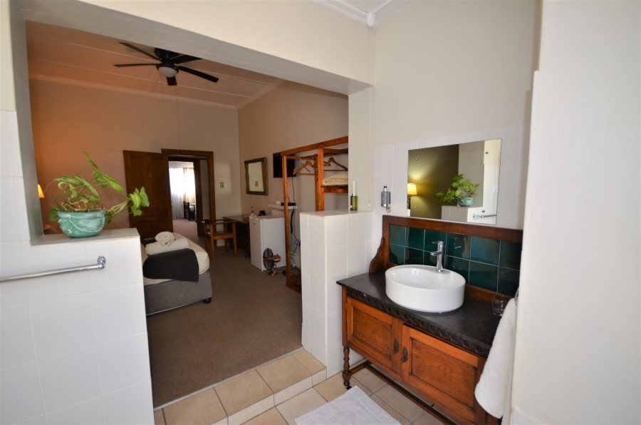 8 Bedroom Property for Sale in Selborne Eastern Cape